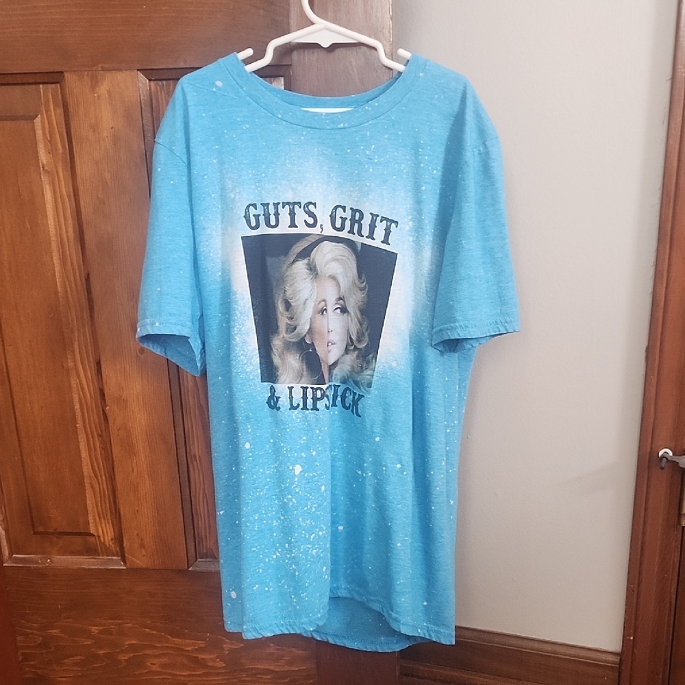 Gildan Blue Graphic Tee - Short Sleeve